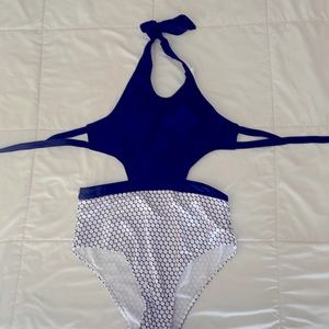 One piece bathing suit